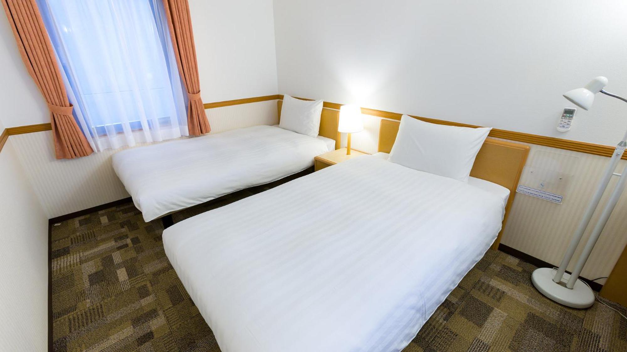 Toyoko Inn Kobe Sannomiya-Eki Higashi Habitación foto